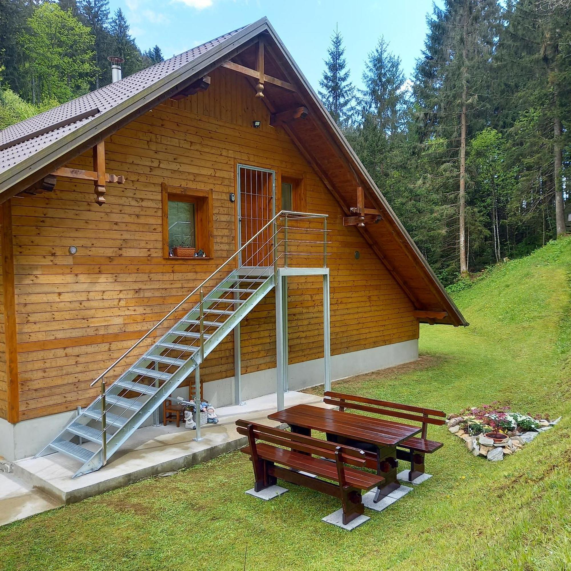 Hisa Lunna - Apartments In A Forest Paradise Vitanje Exterior photo